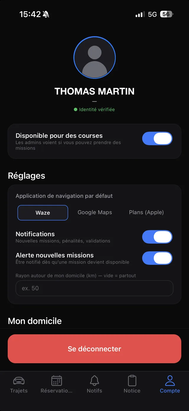 Écran Compte : identité vérifiée, disponibilité pour des courses, application de navigation et alertes missions